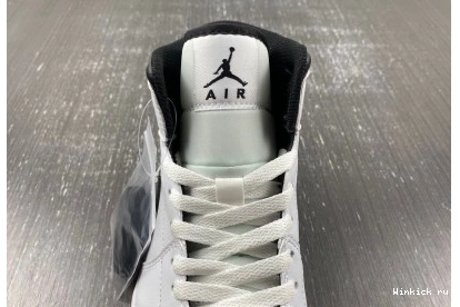 1 Air Mid Jordan 1129